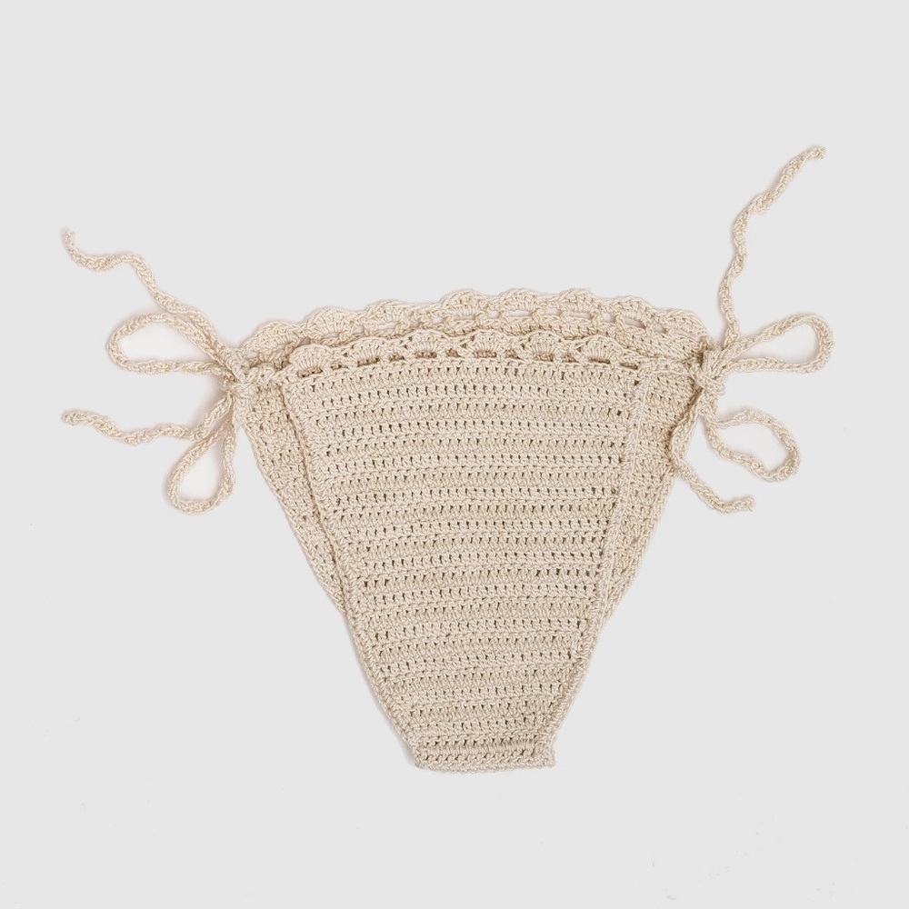 NWT Beatrice Valenzuela Paradiso Crochet Bikini Bottom - Shell